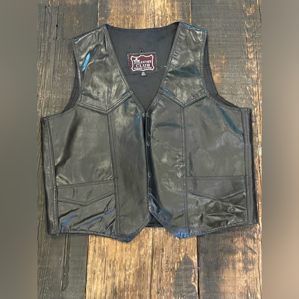 LEATHER CLUB Vintage Genuine Leather Motorcycle Black Vest Men’s Size 46